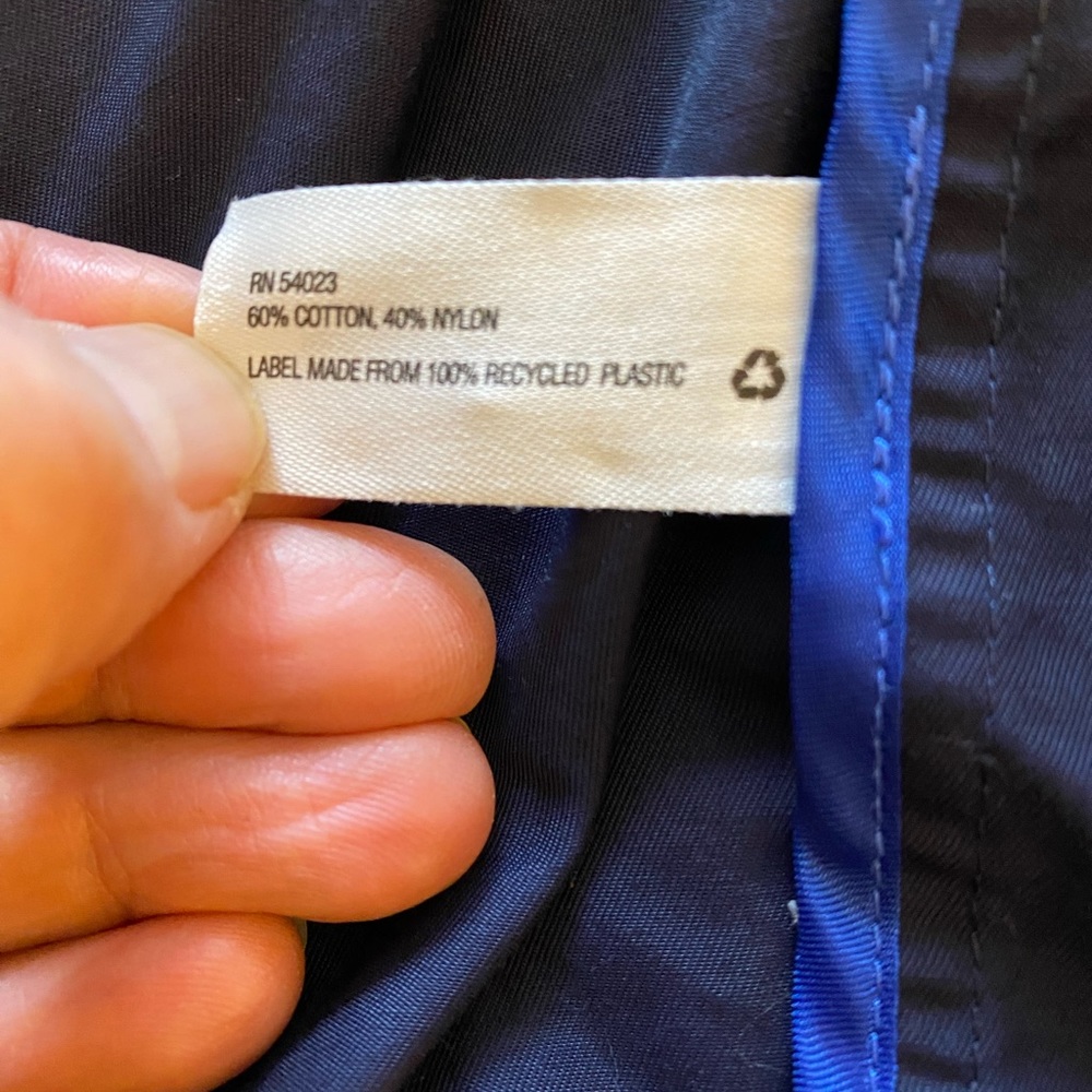 Gap Lightweight Zip Jacket - image 8